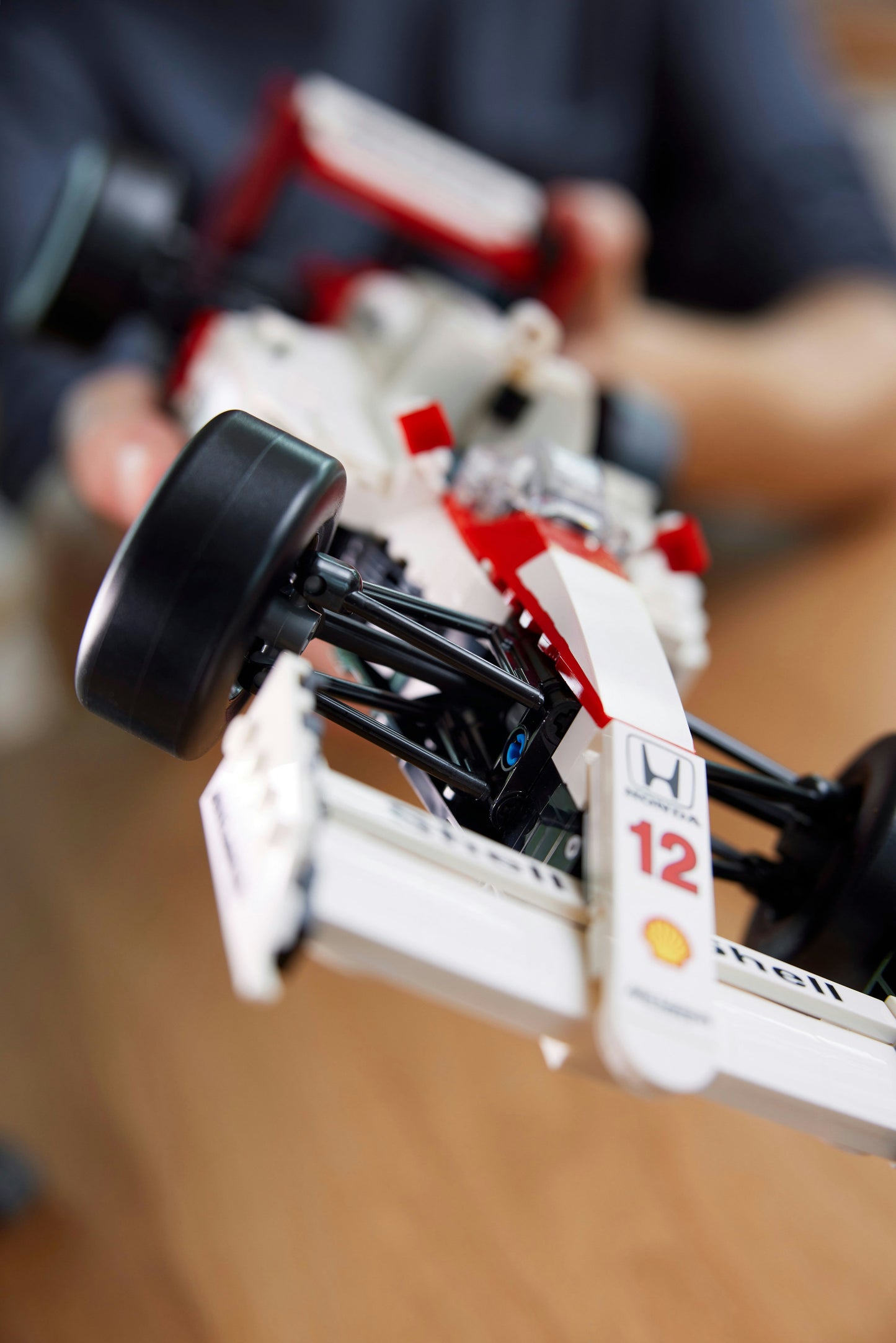 Lego - McLaren MP4/4 e Ayrton Senna 10330