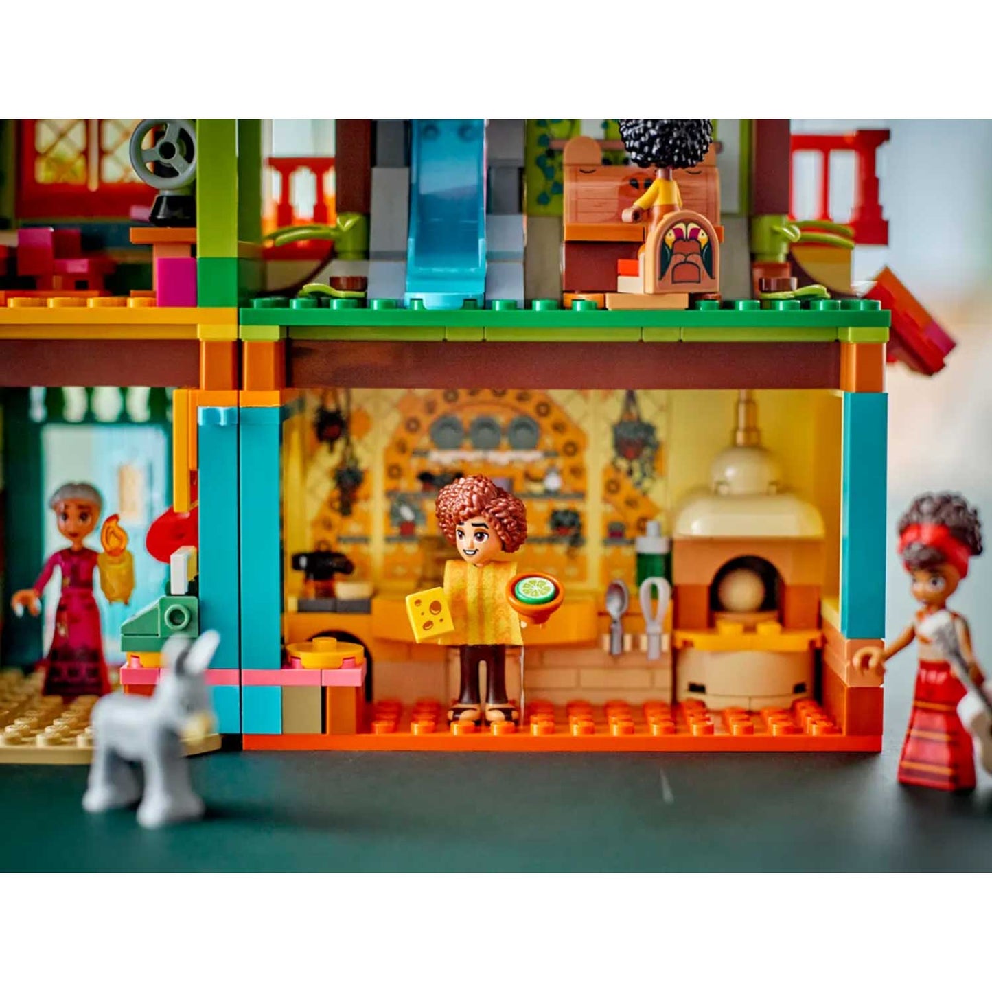 Lego - La magica casa dei Madrigal 43245